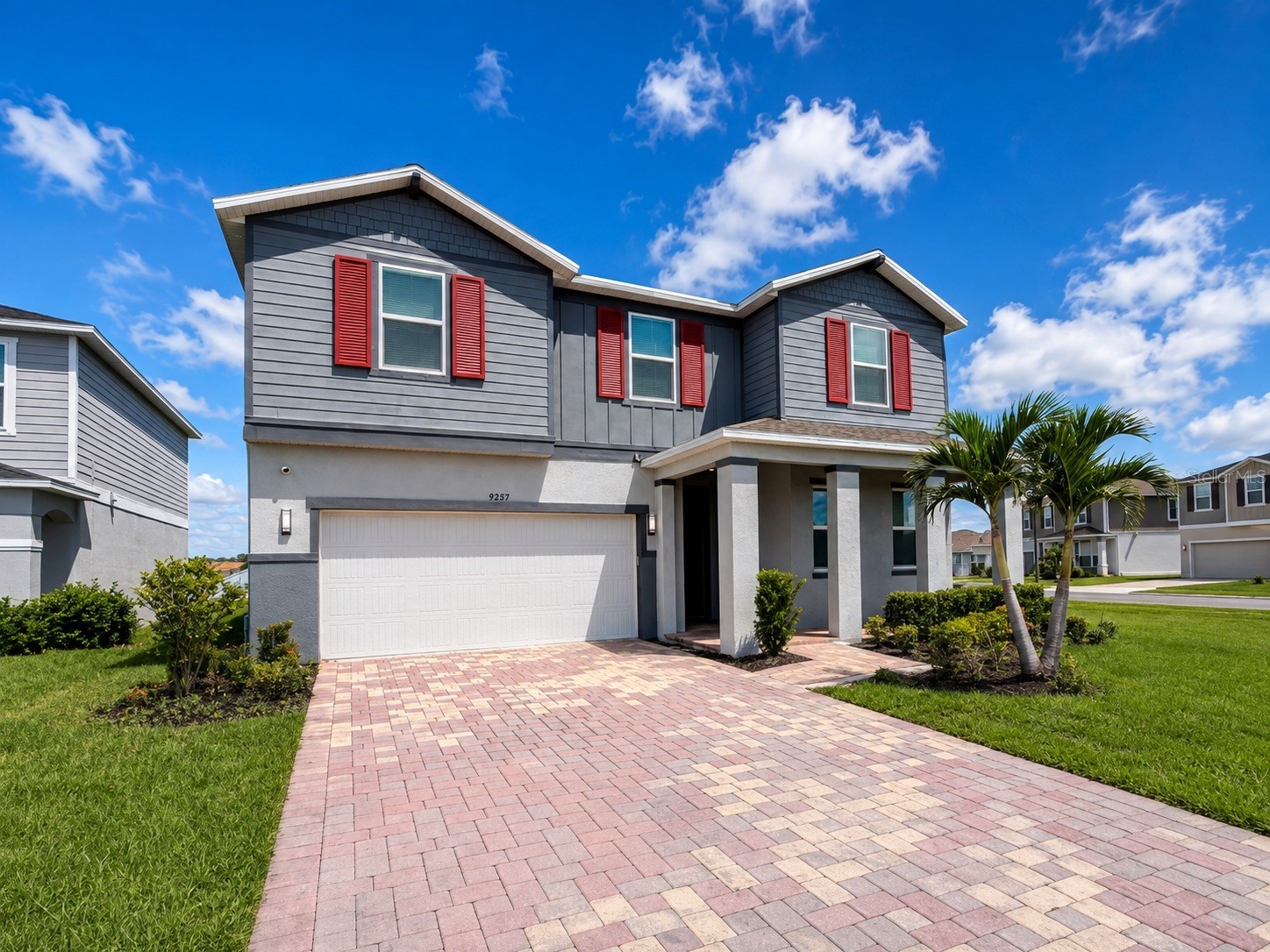9589 SANDY BLUFFS CIRCLE