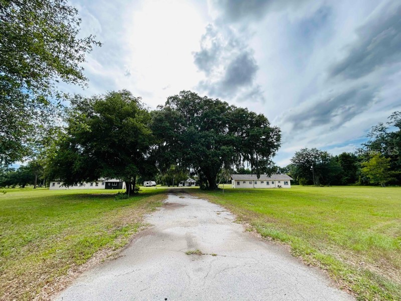 8010 SE US HIGHWAY 301 3B