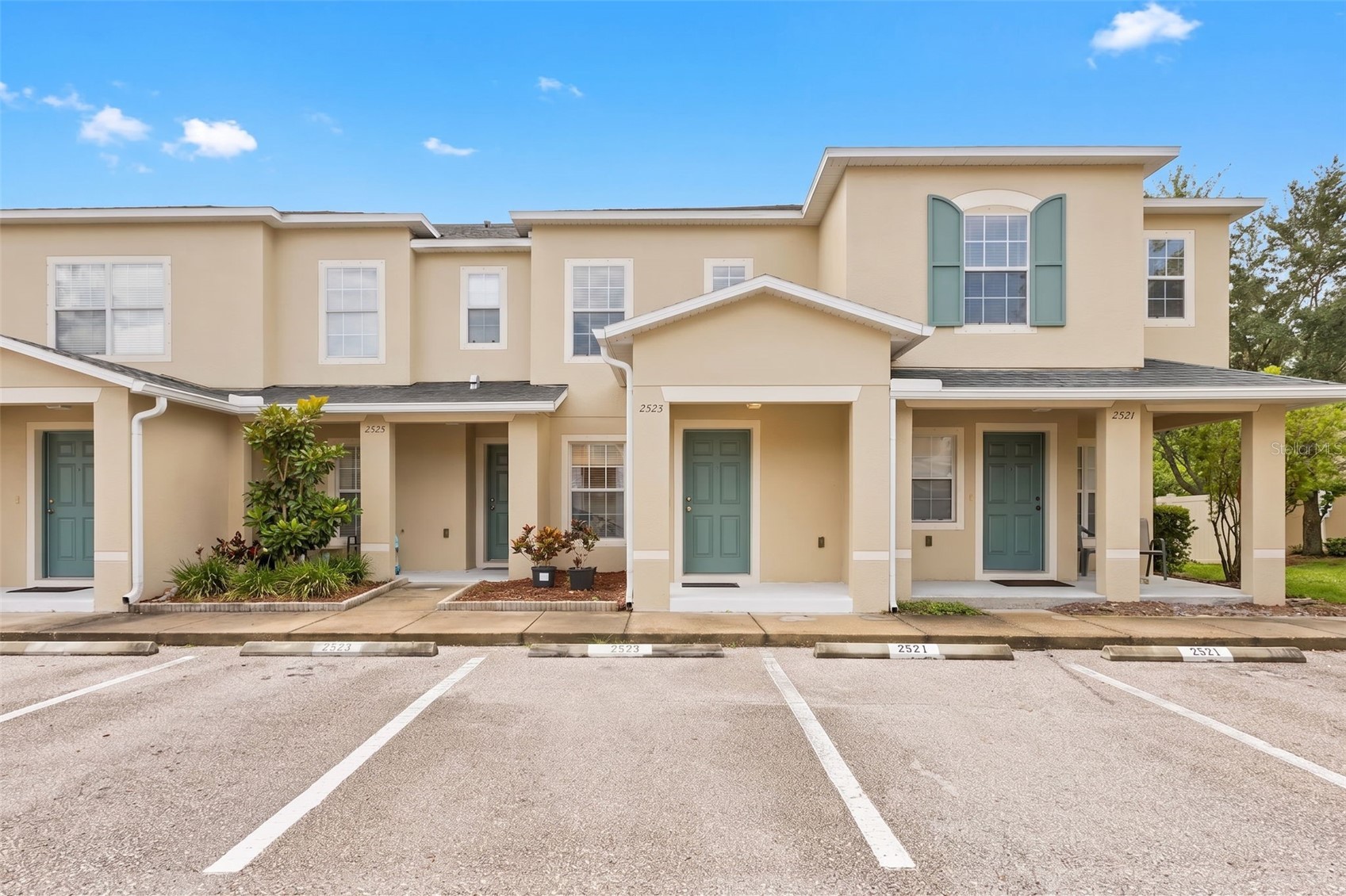 2523 SANDY BEACH LANE