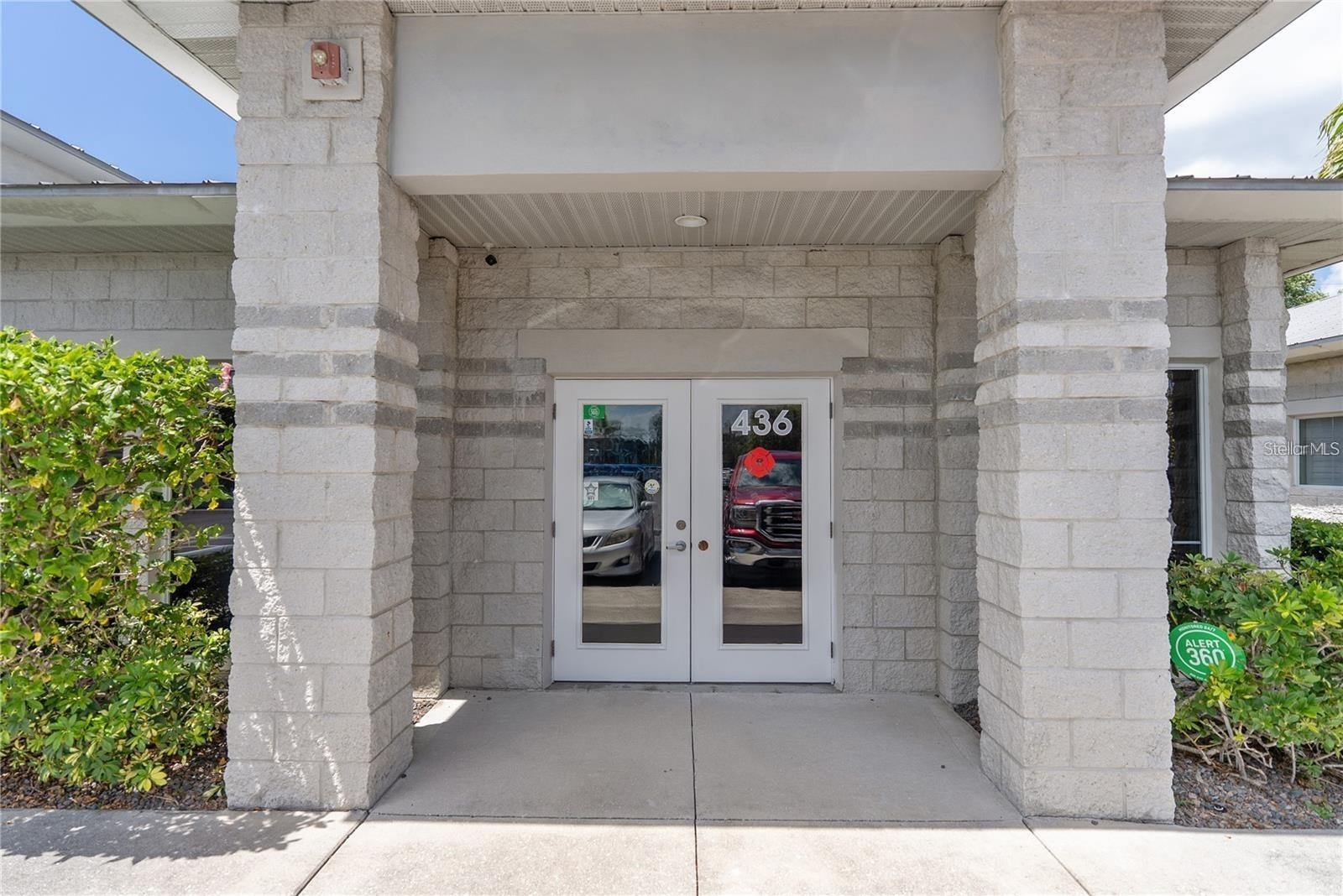 436 S TAMIAMI TRAIL C4
