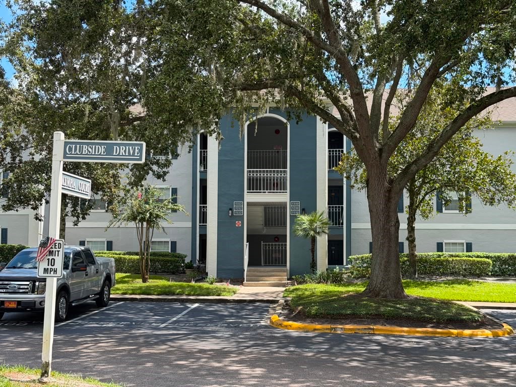5112 CLUBSIDE DRIVE 5112