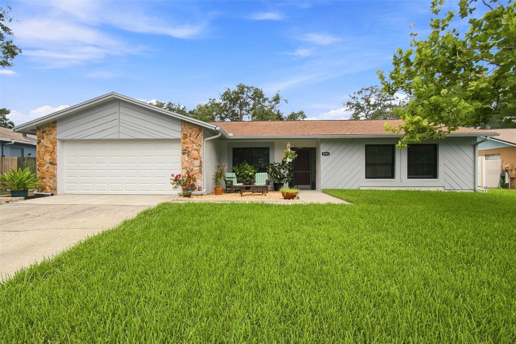 3721 SAND PEBBLE DRIVE