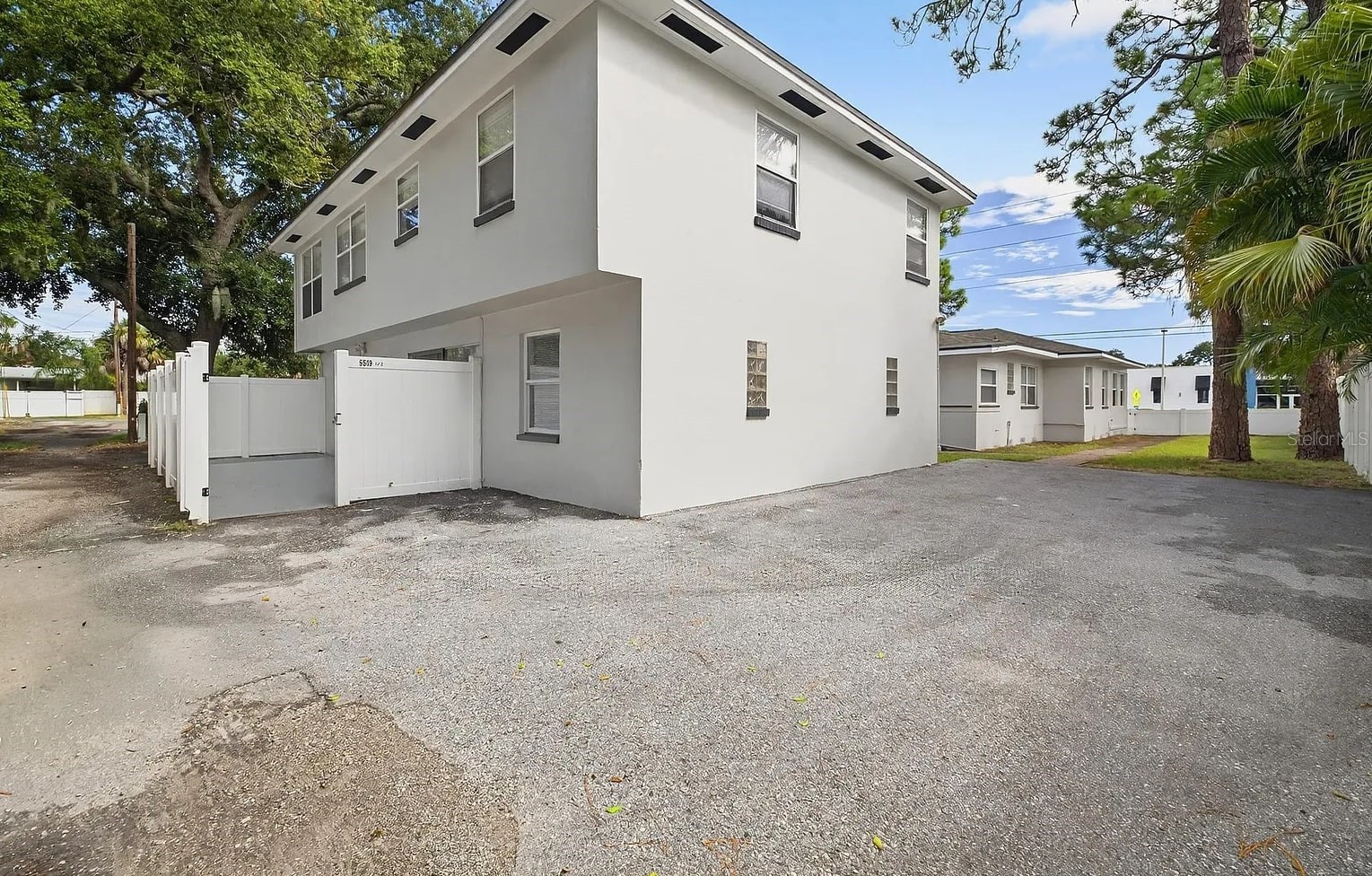 5517 GULFPORT BOULEVARD S 5519/2