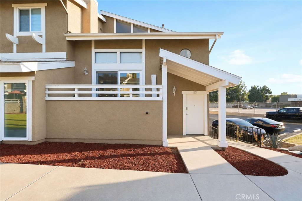 981 W Imperial Hwy #23