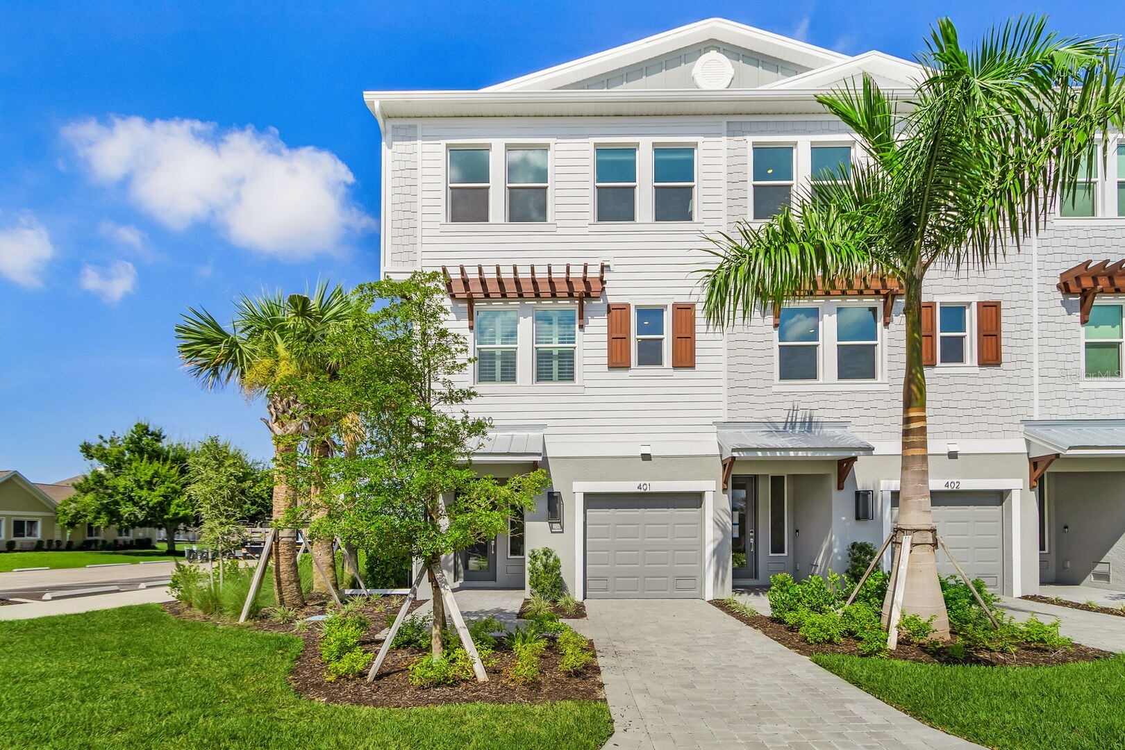 1620 SEA HAVEN DRIVE 401