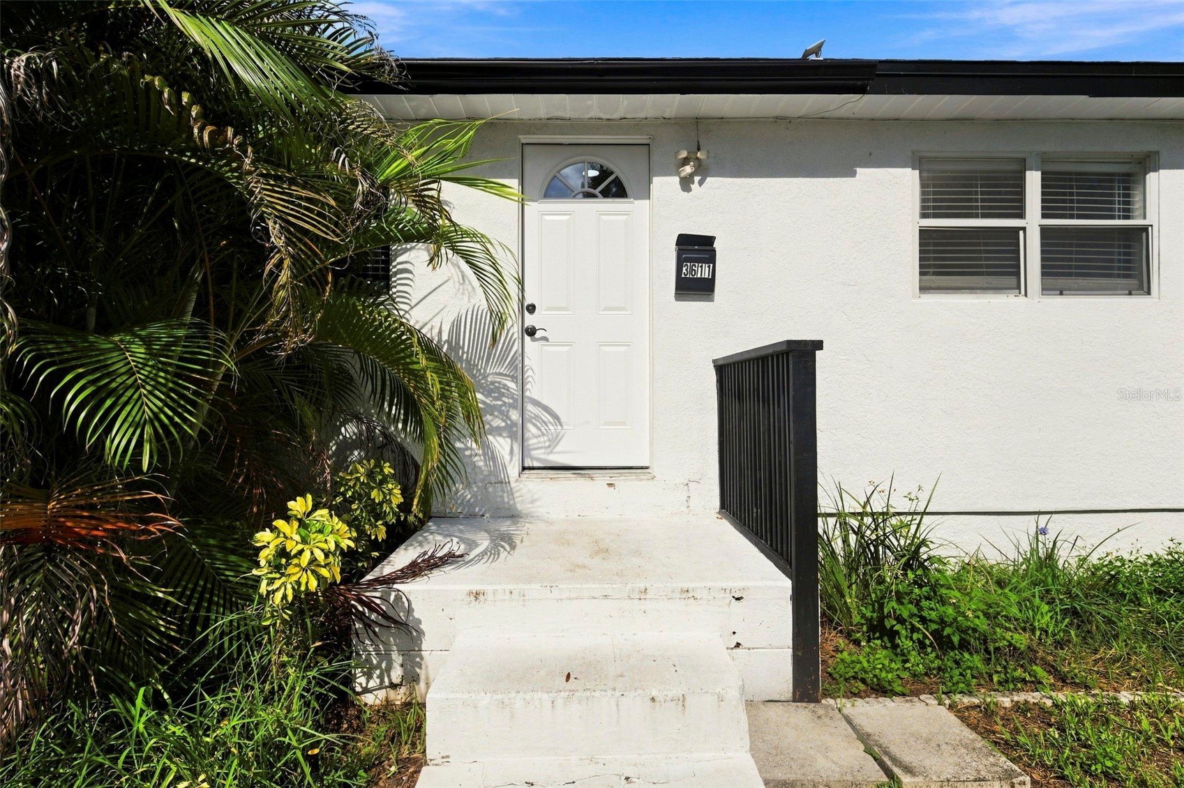 3611 3RD AVENUE S