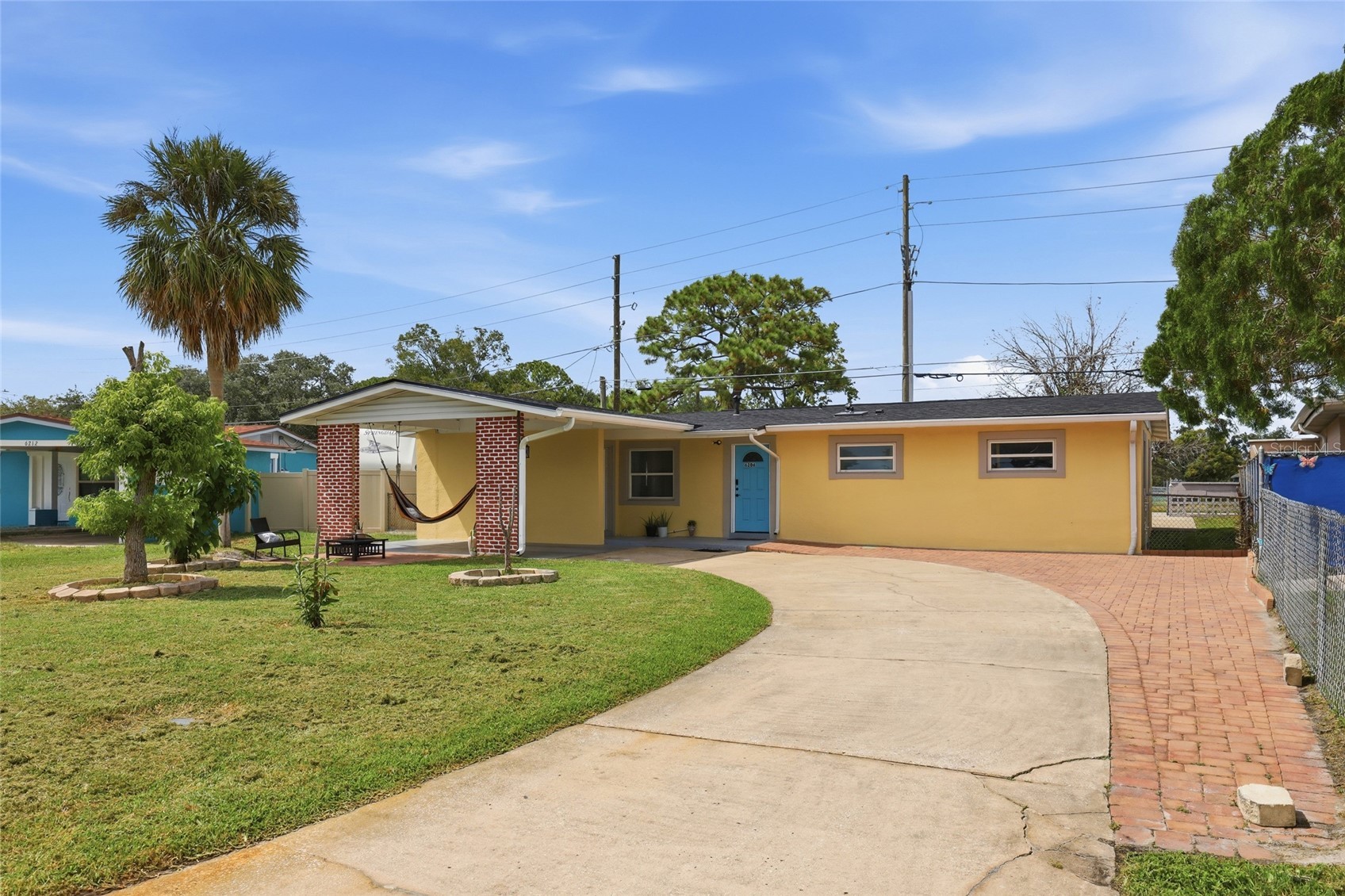 6206 WILLOW OAK LANE