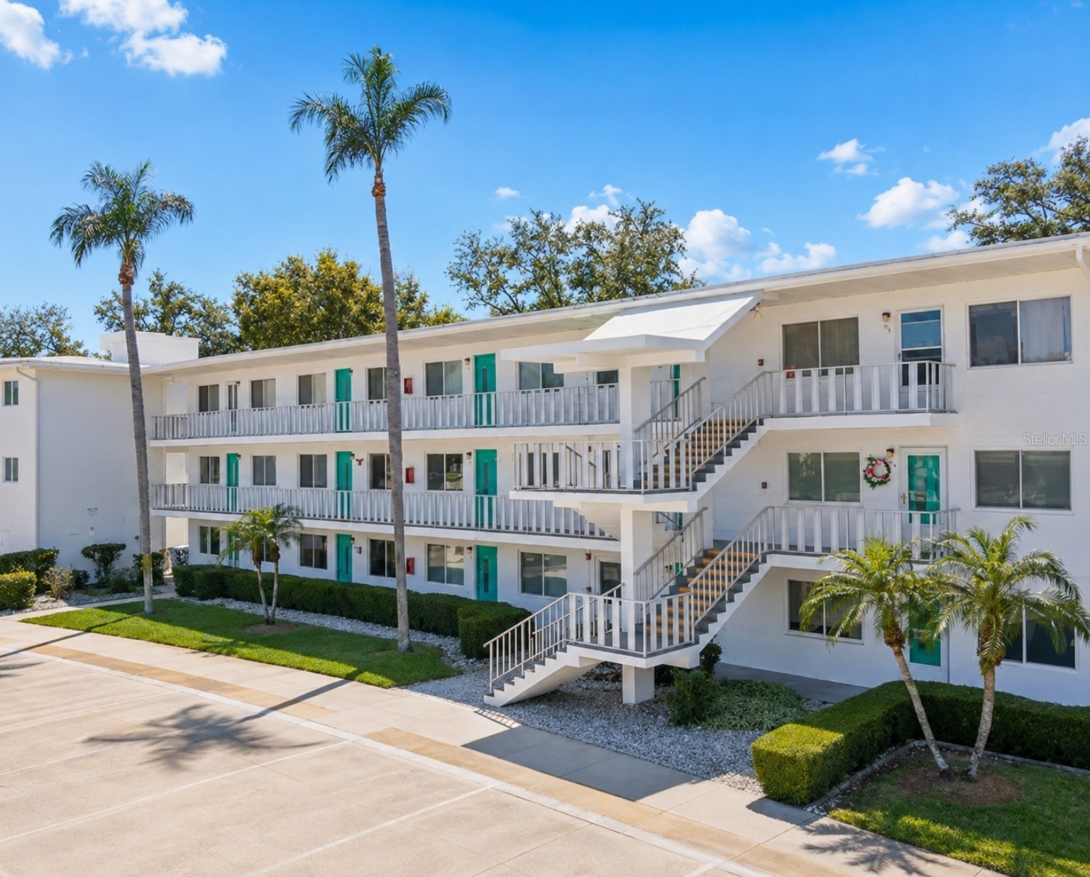 8454 111TH STREET 104