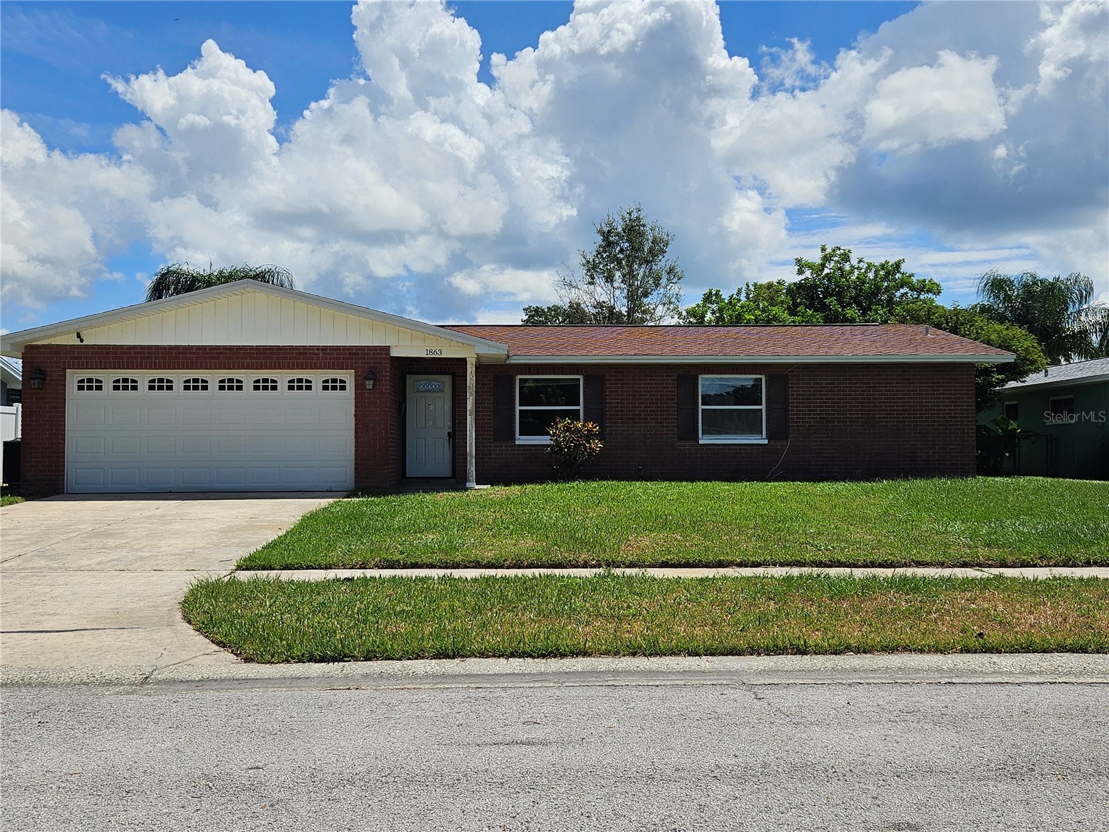 1863 GLENVILLE DRIVE