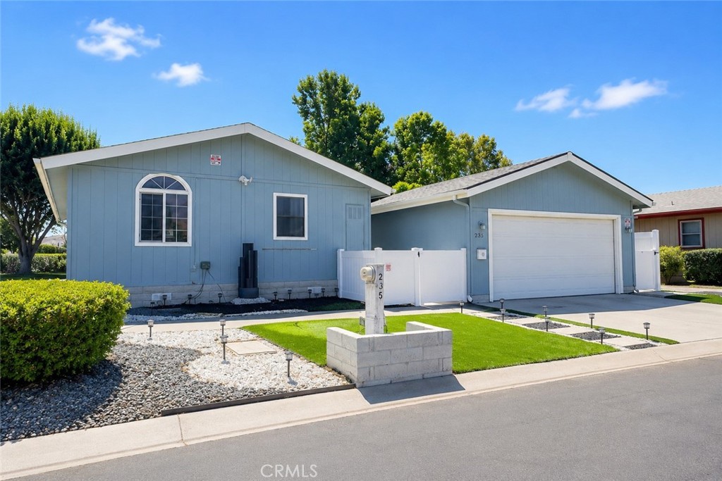 3800 W Wilson Street 235