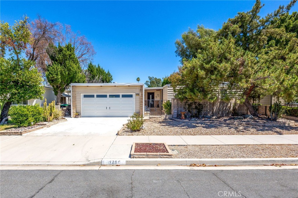 1280 Brentwood