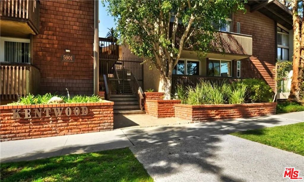 5901 Canterbury Drive 21