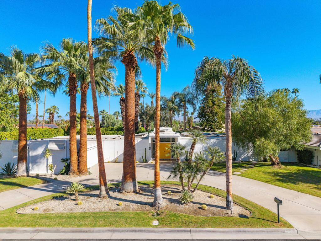 76160 Fairway Drive