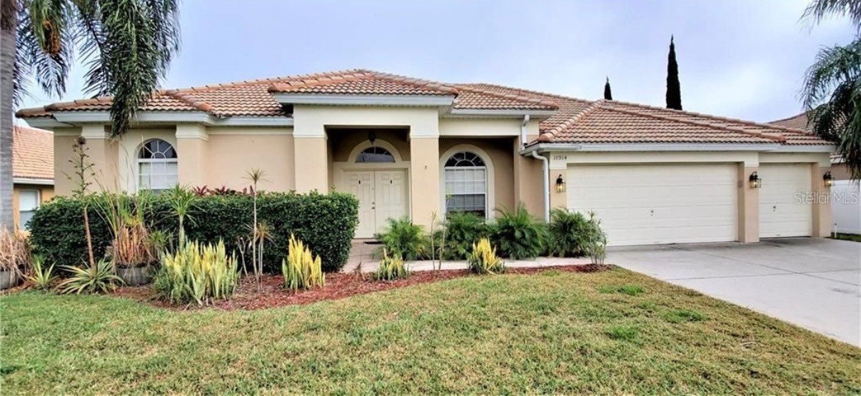 10914 LEDGEMENT LANE