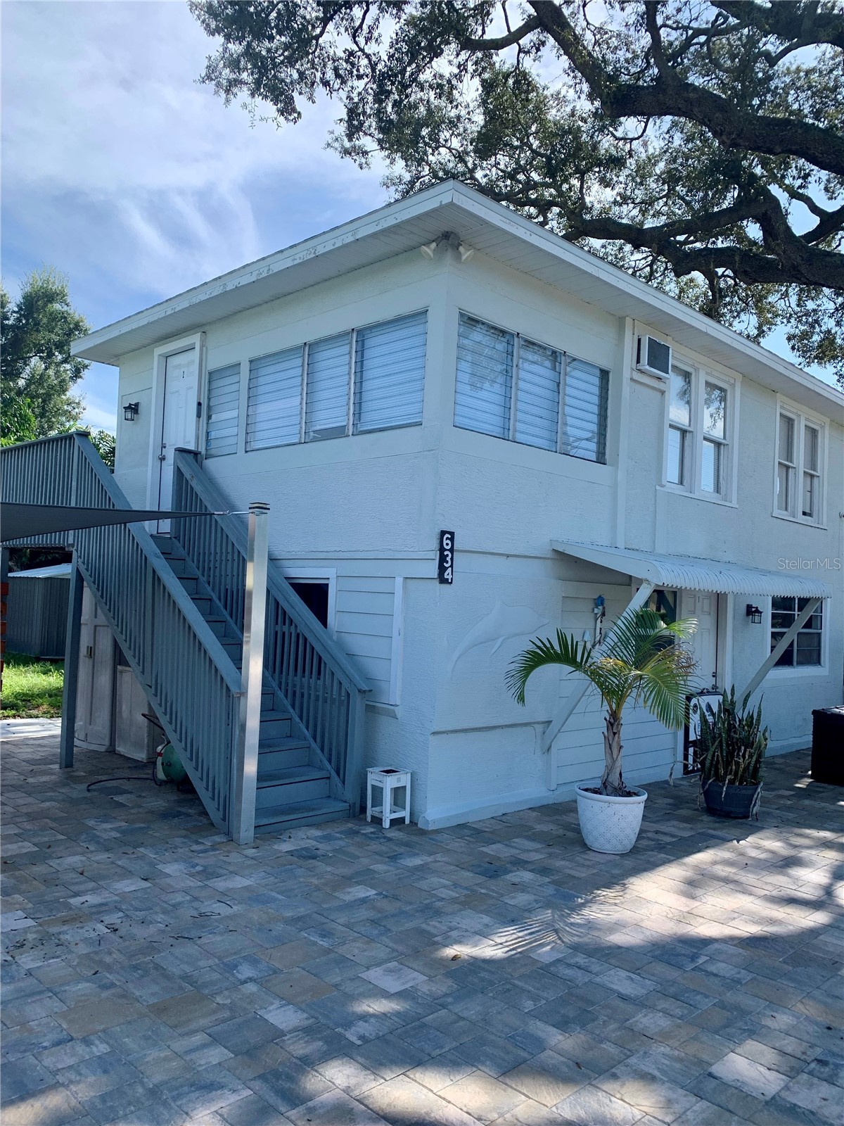 634 CYPRESS STREET 2- upstairs