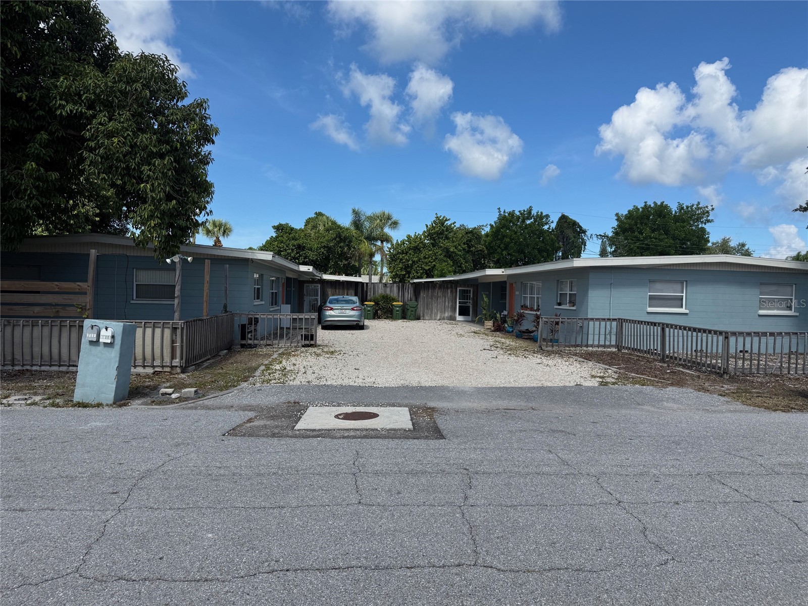 3509 NORWOOD COURT