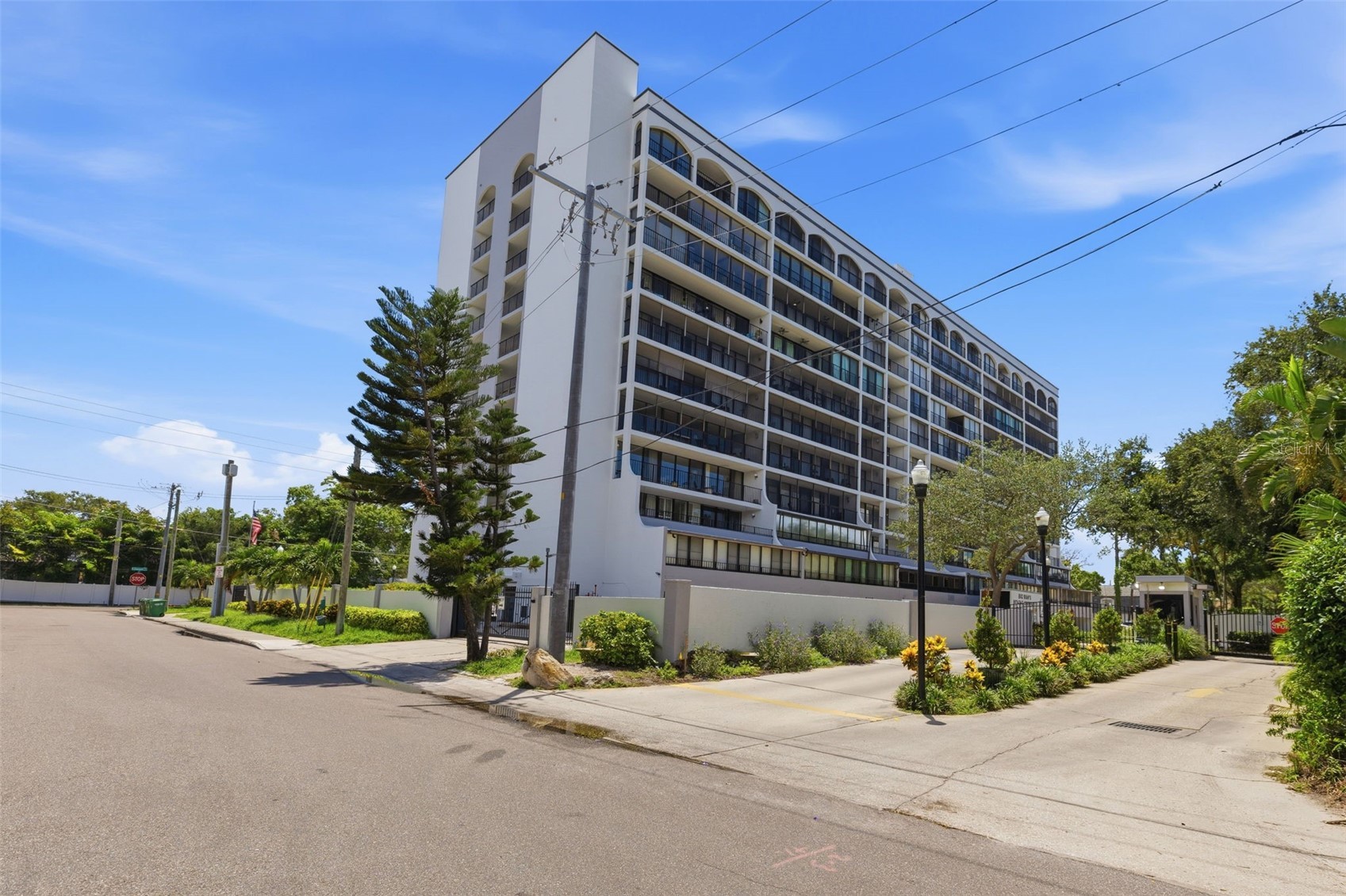 3211 W SWANN AVENUE 1103