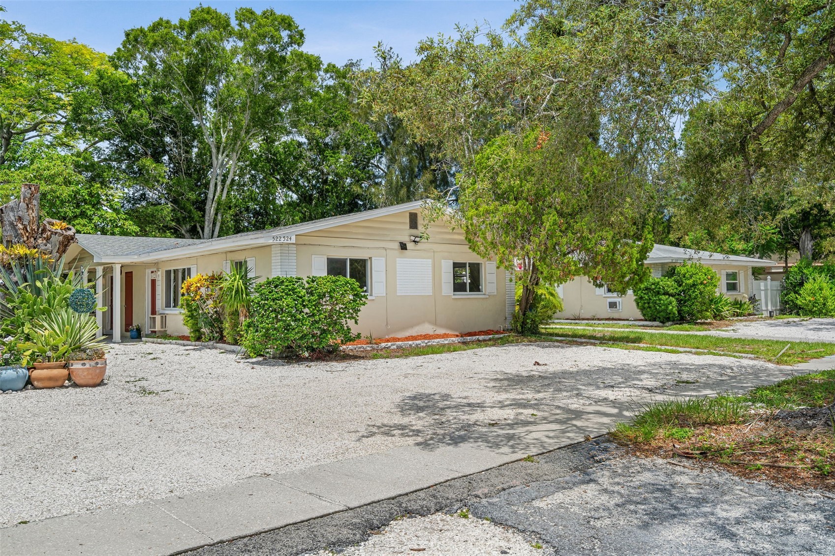 522 FLORIDA AVENUE