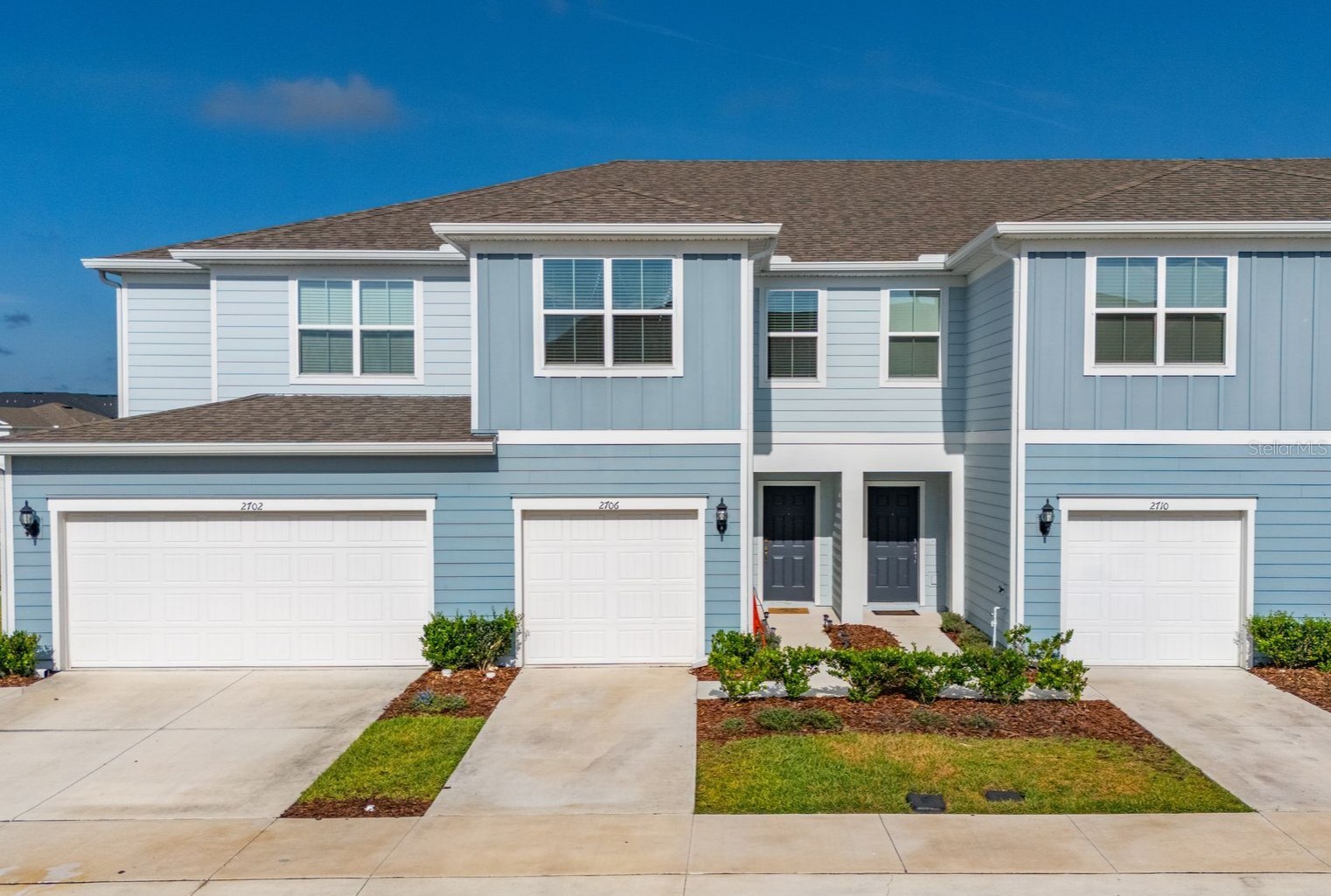 2706 FETCHING TRAIL
