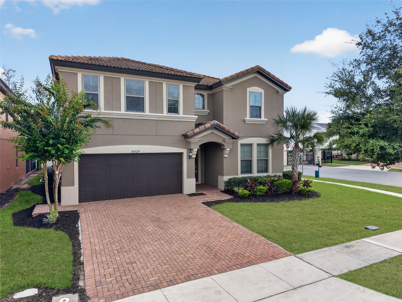 8924 BENGAL COURT