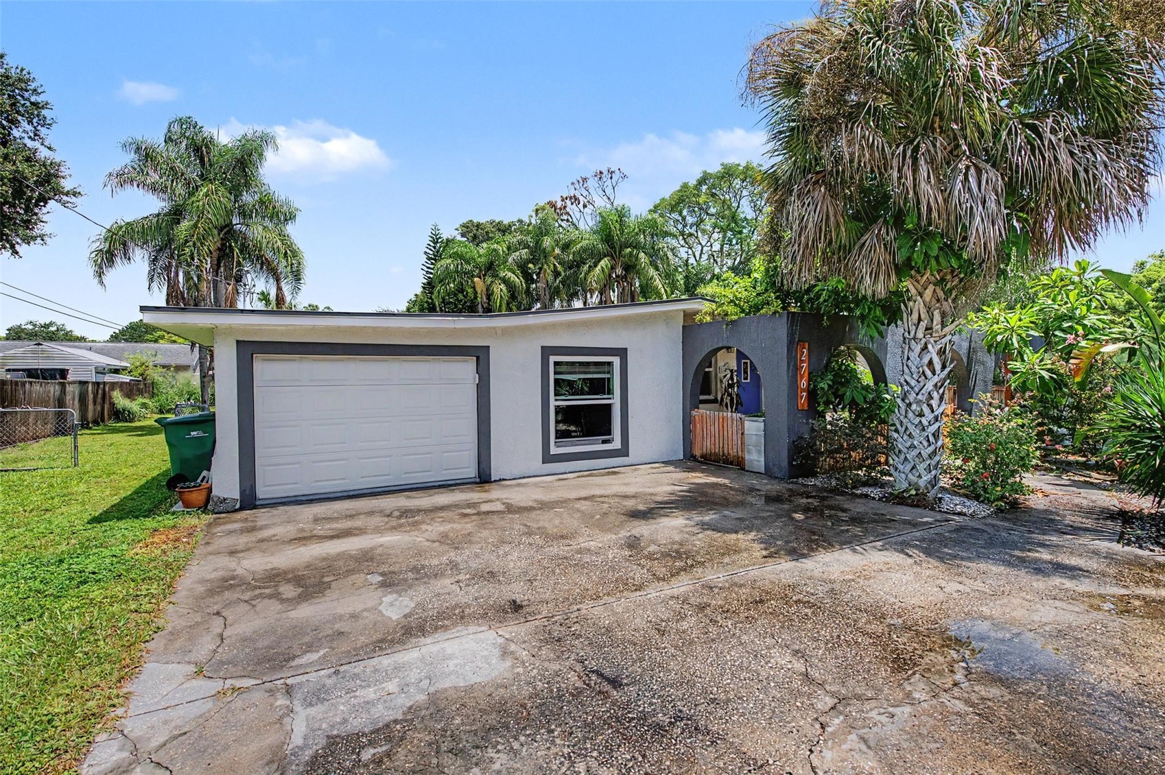 2767 BELLE HAVEN DRIVE