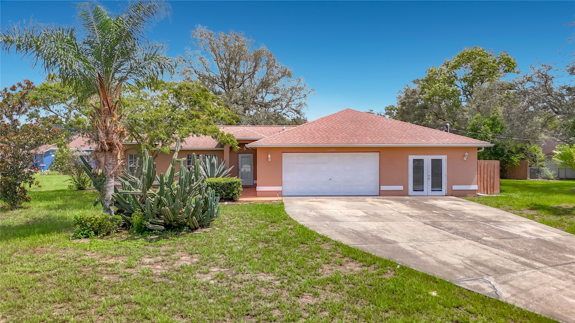 12257 GENTER DRIVE