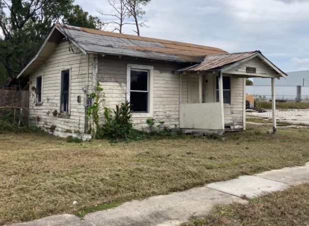 557 SNIVELY AVENUE