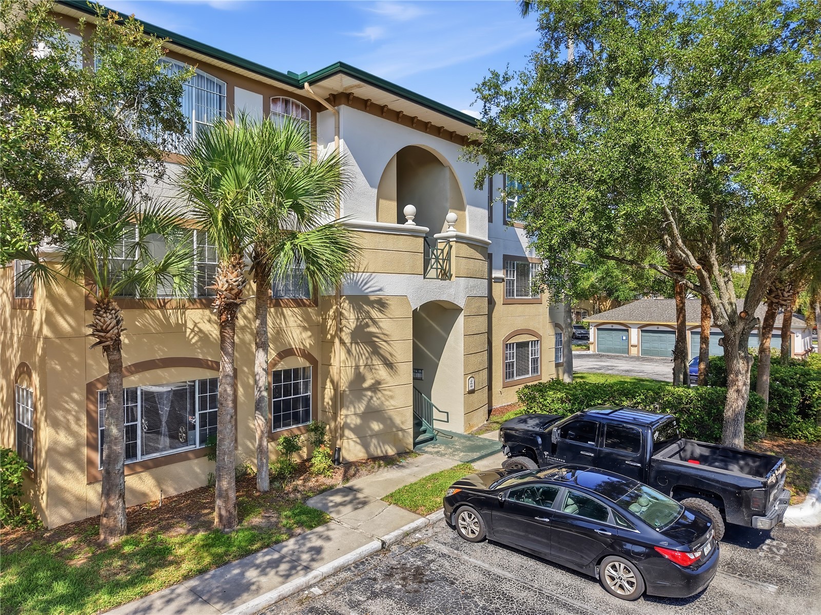 17101 CARRINGTON PARK DRIVE 404