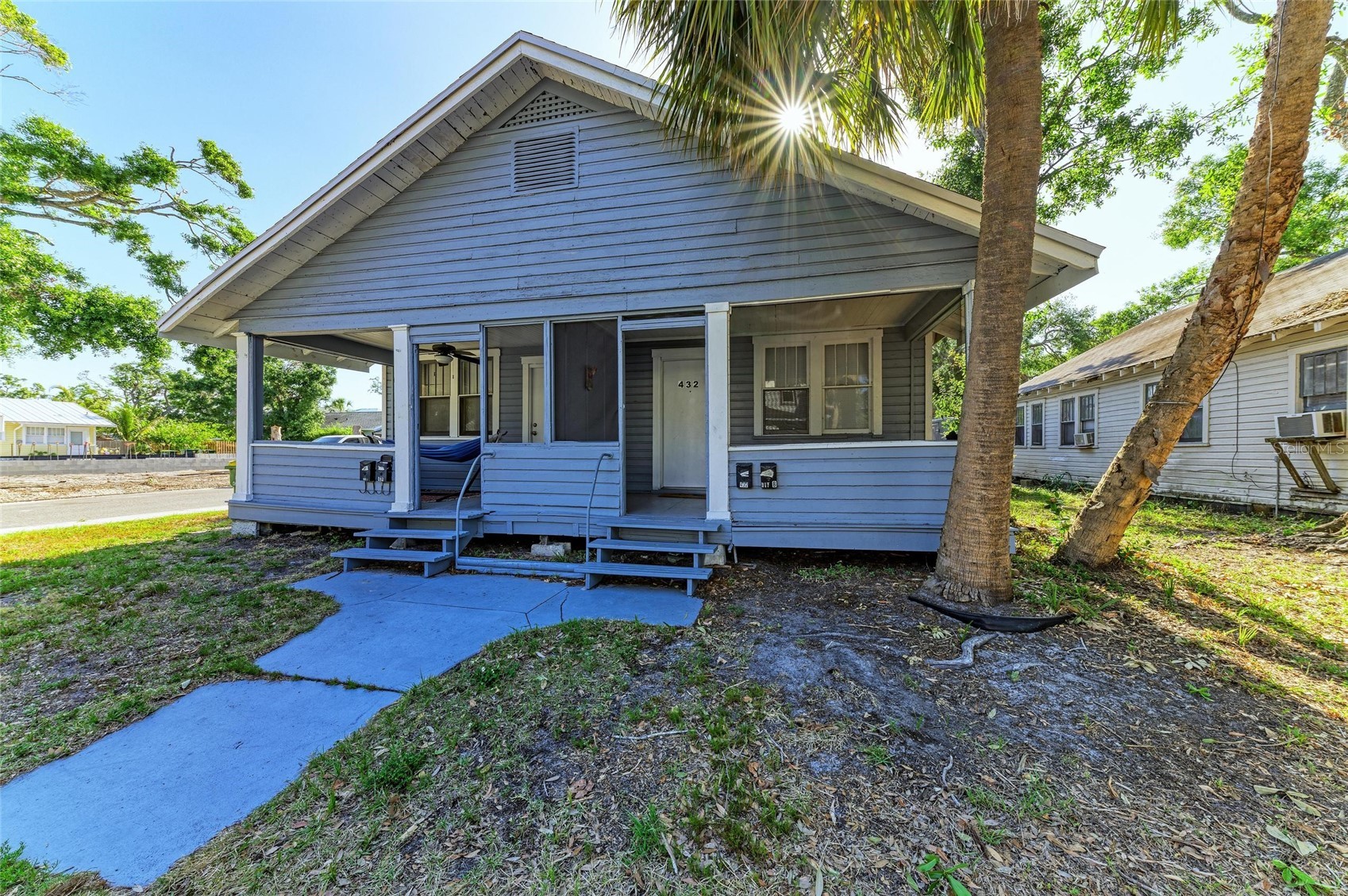 432 ADELIA AVENUE
