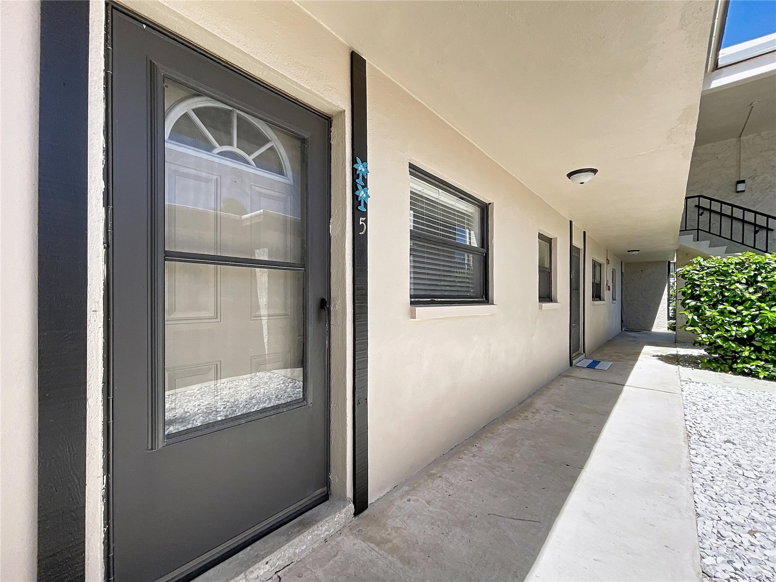 2750 E BAY DRIVE 5E