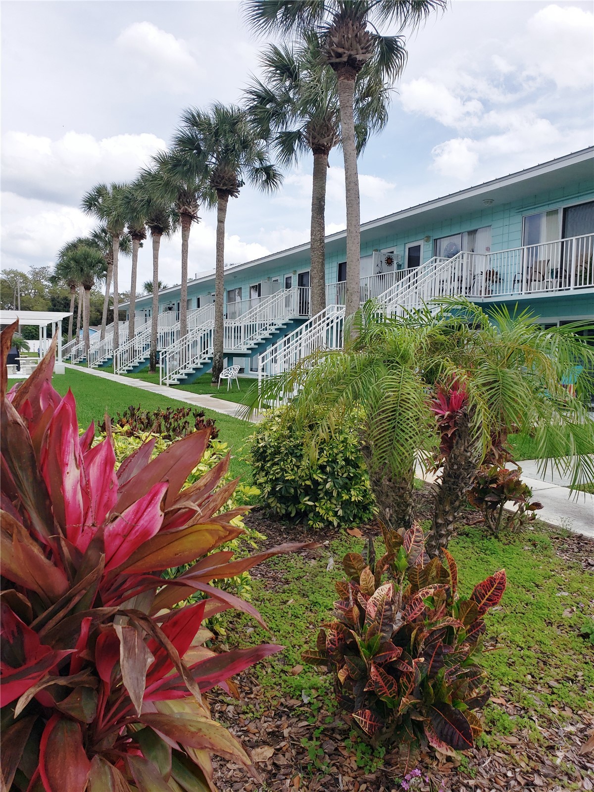 541 S PENINSULA AVENUE A21