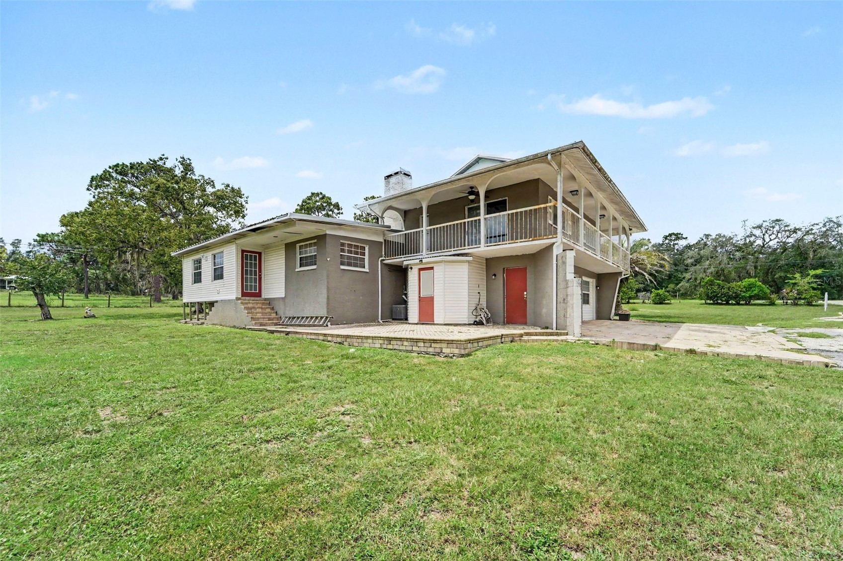 6446 LUCKY LANE