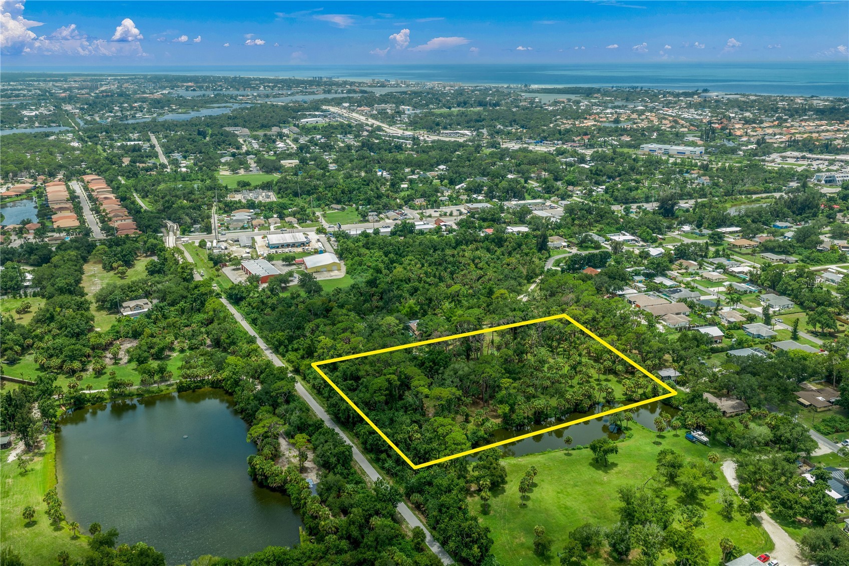 TWIN LAKES AVENUE B1