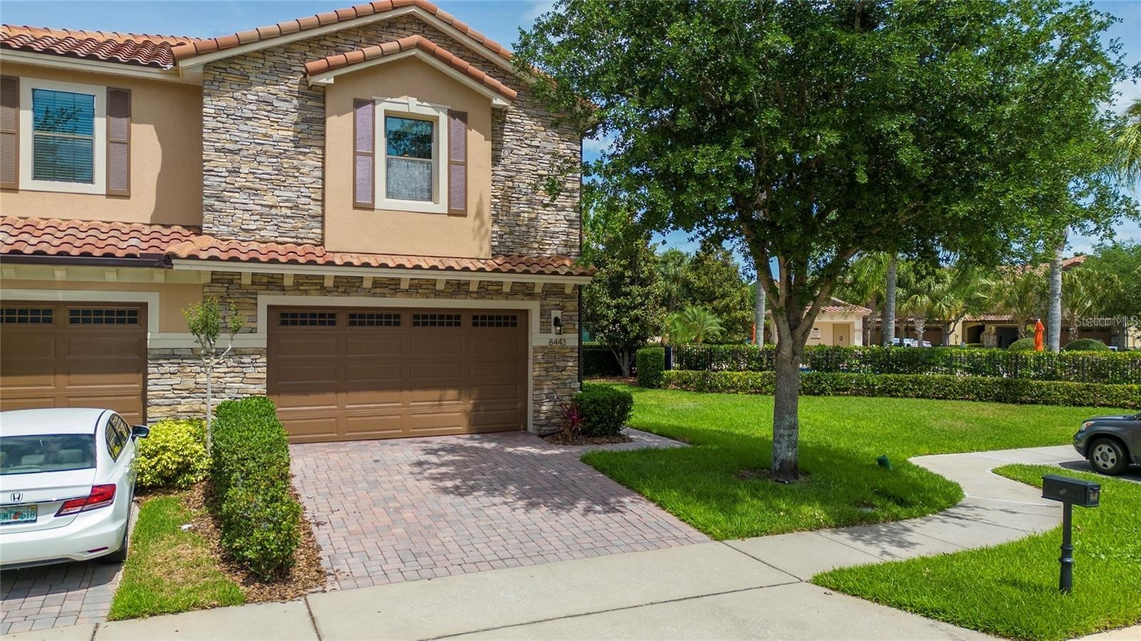 8443 KELSALL DRIVE