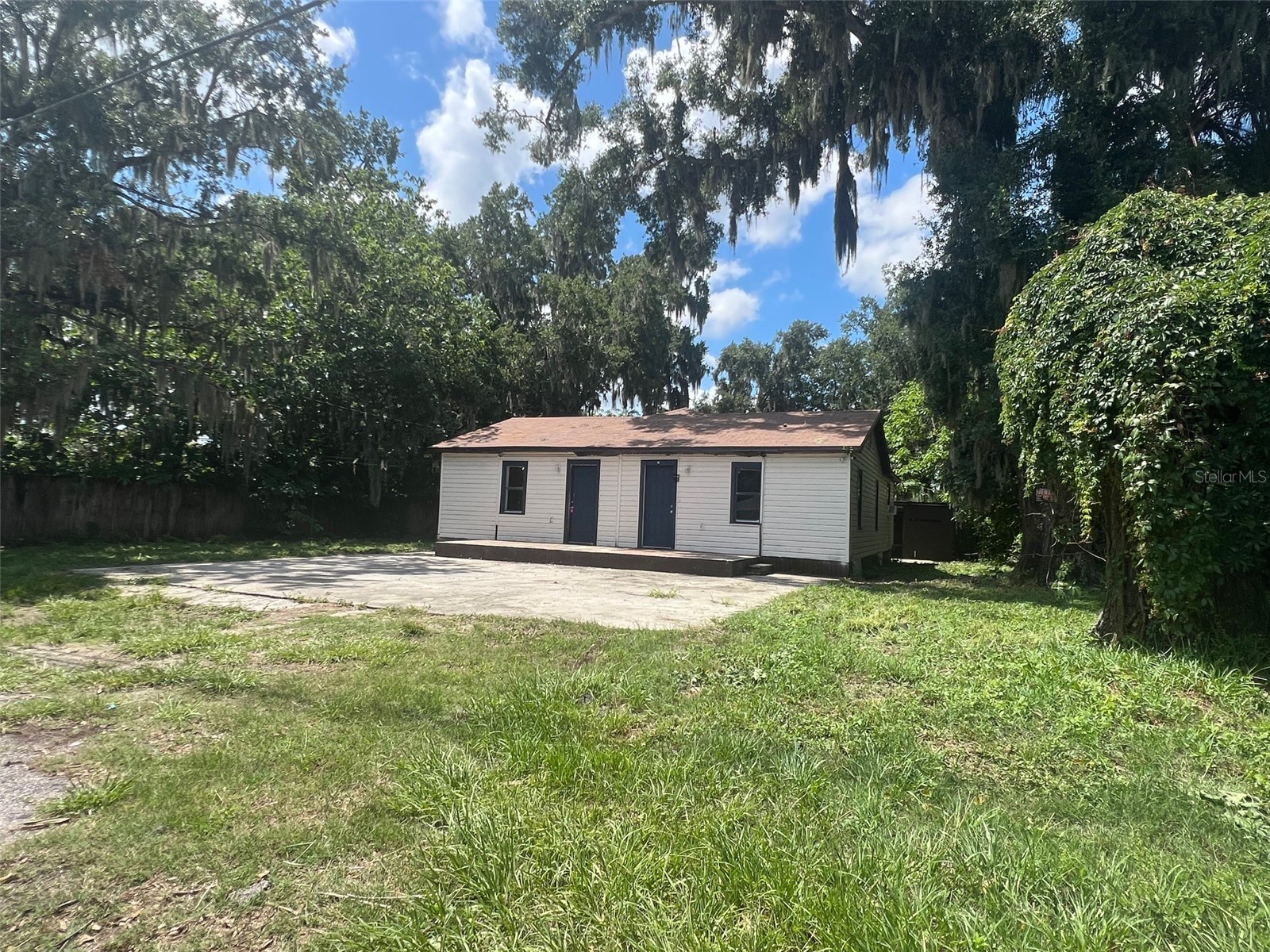1290 HENSON LANE 2