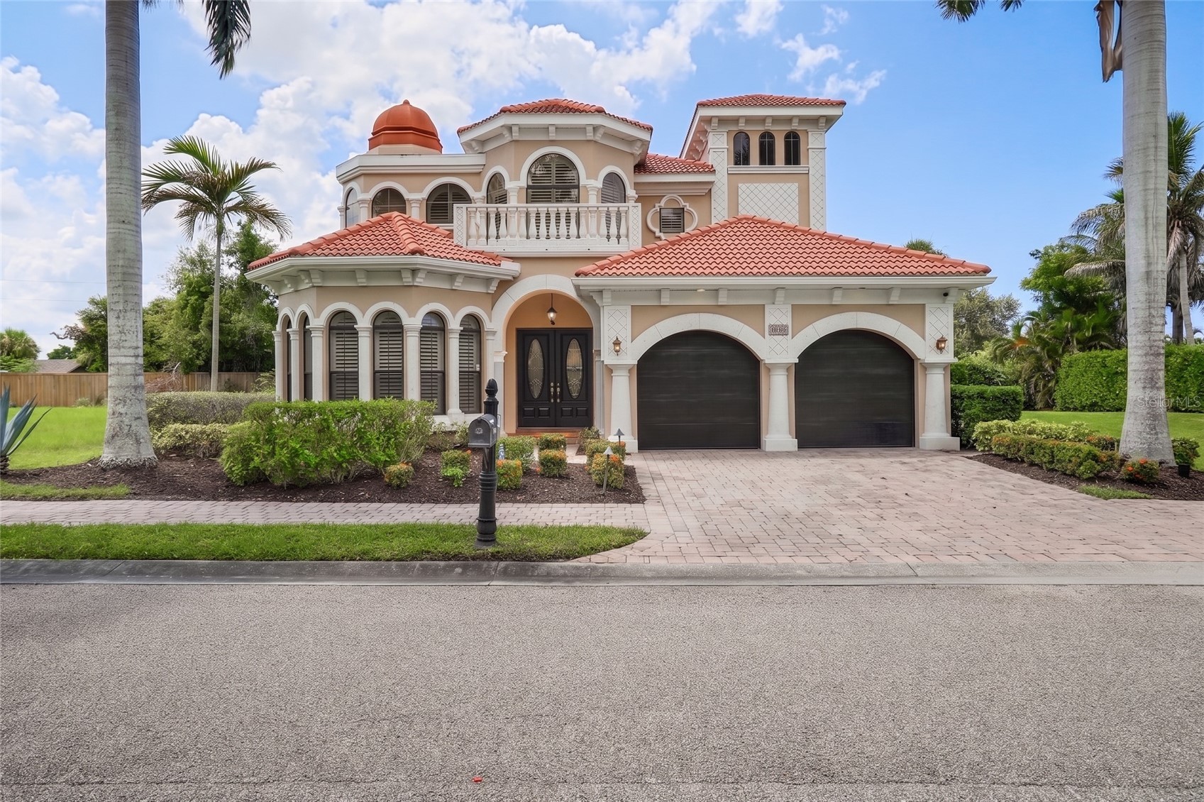 1650 ASSISI DRIVE 16