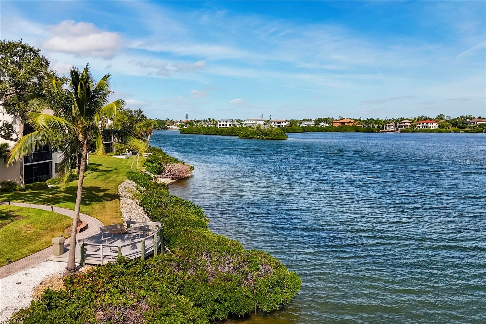 1900 COVE II PLACE 127