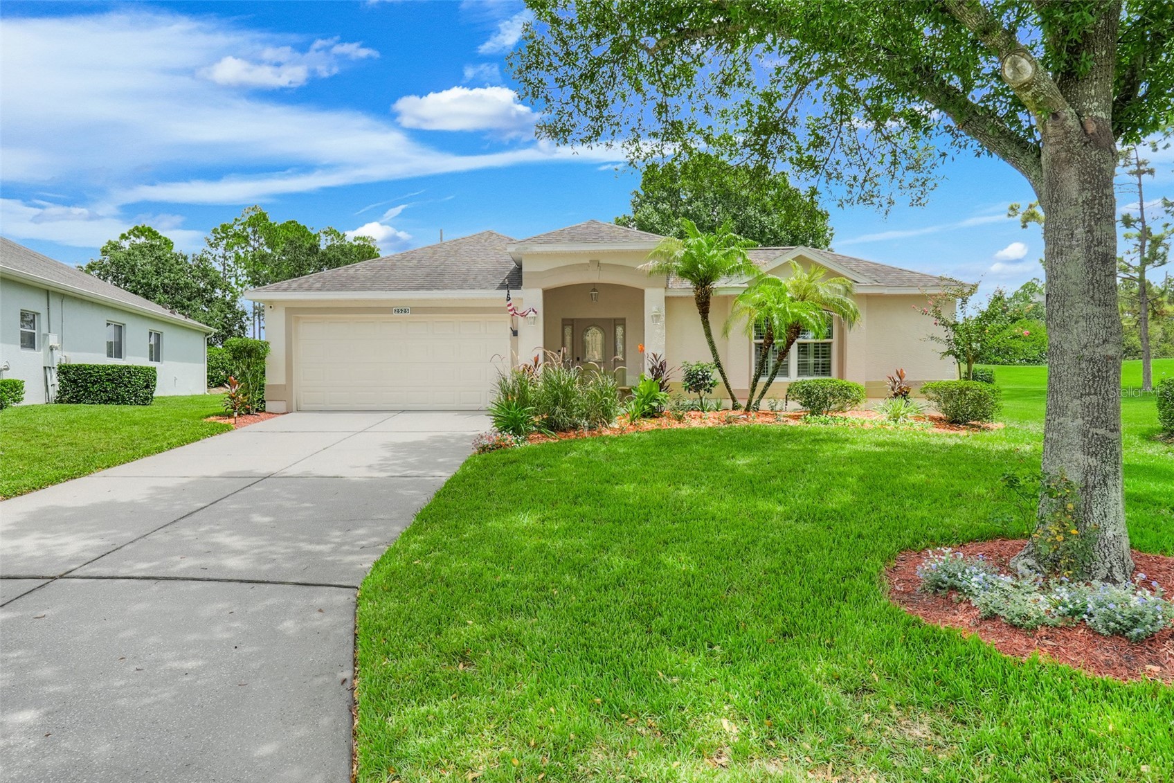2525 NEW CASTLE COURT