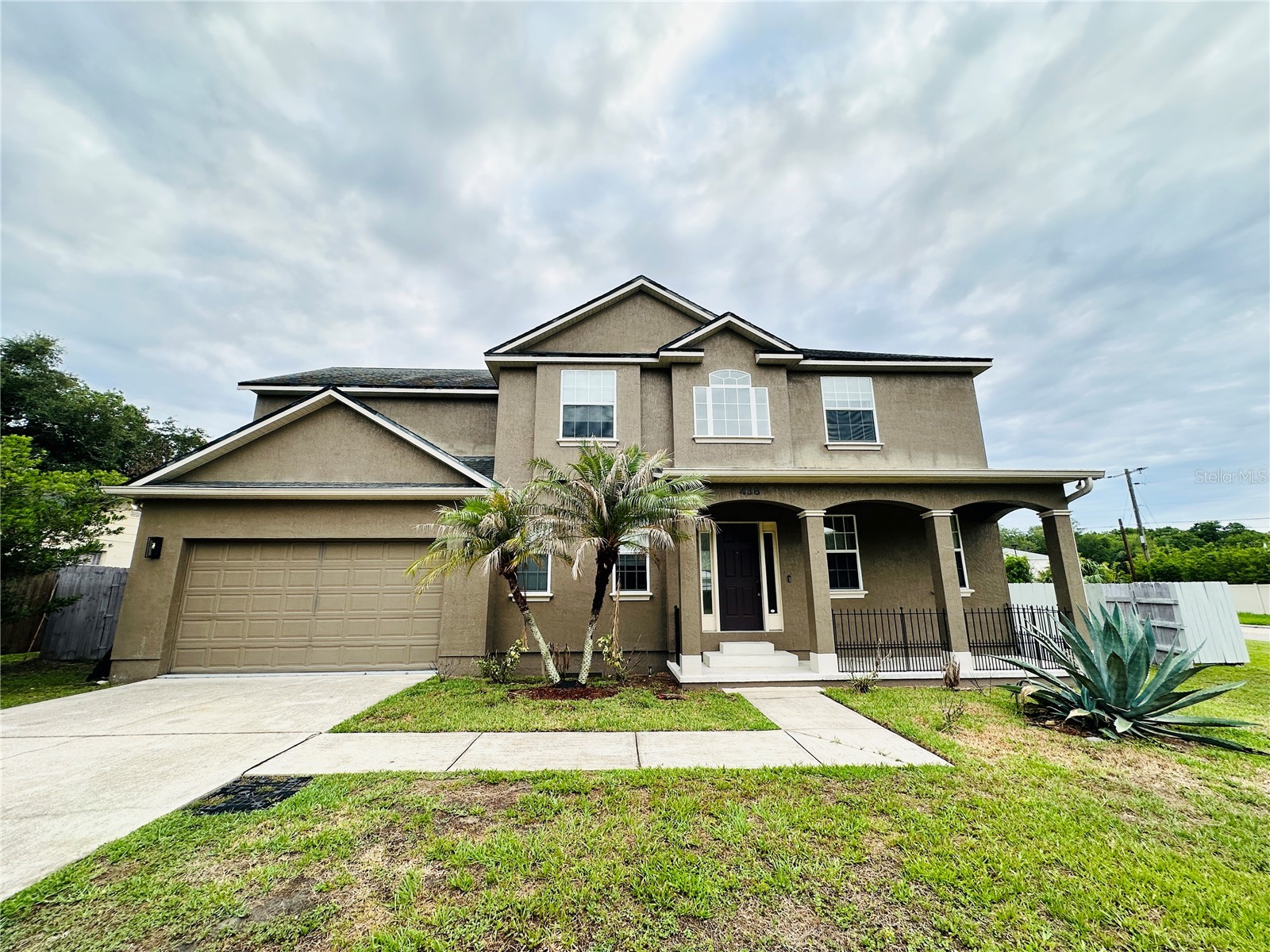 438 PALM DRIVE