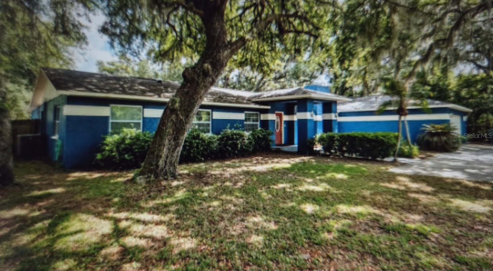 1121 OLD POLK CITY ROAD
