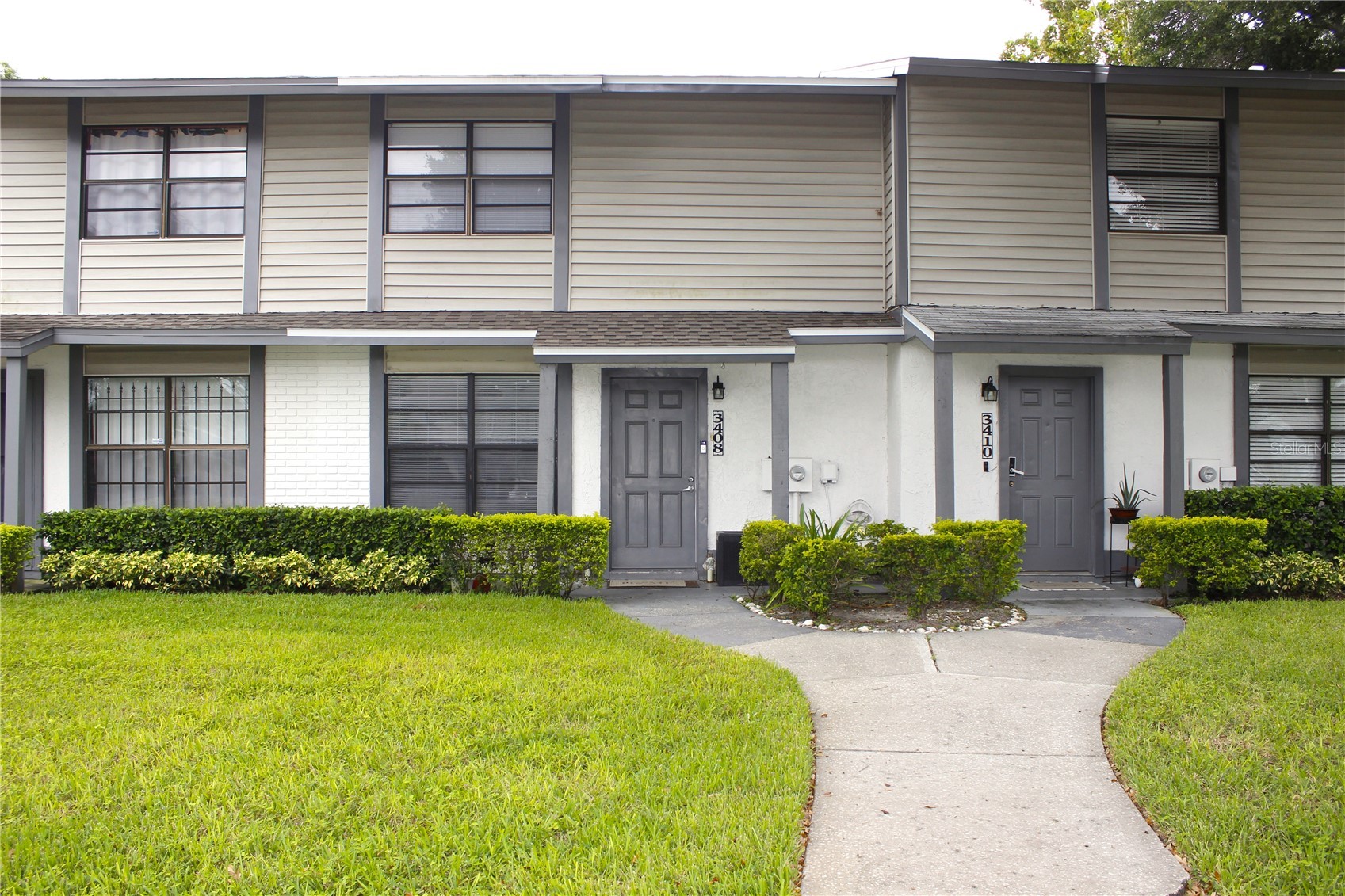 3408 OAK TRAIL COURT