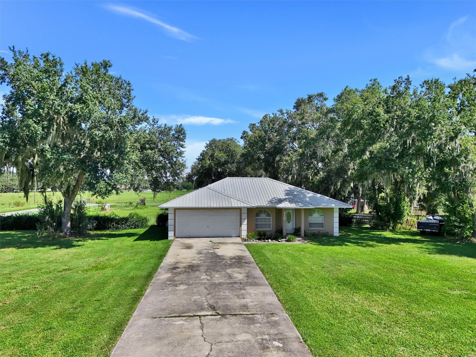 510 CLOVERLEAF DRIVE