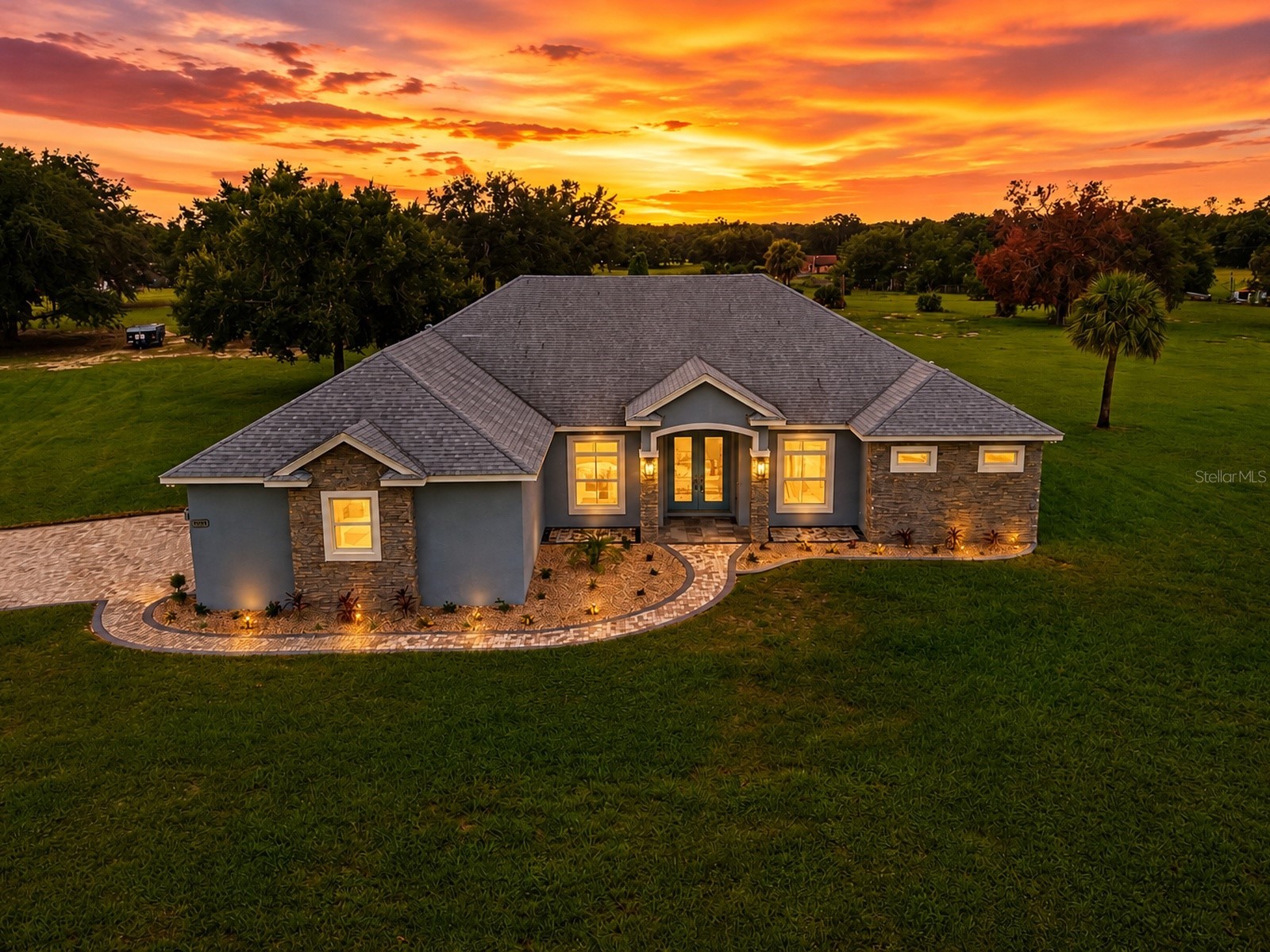 5489 NANTAHALA LANE