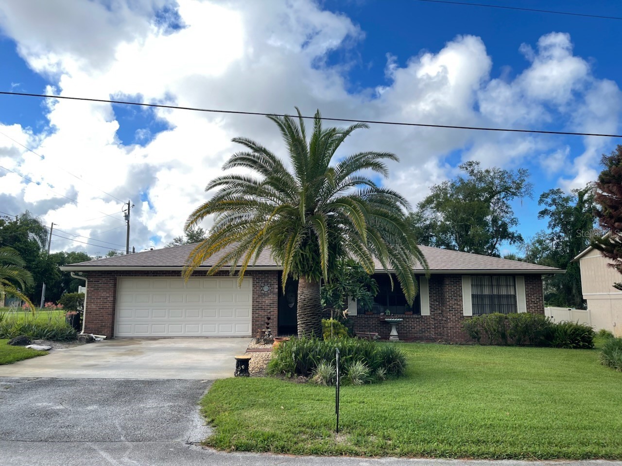 400 W ORANGE STREET