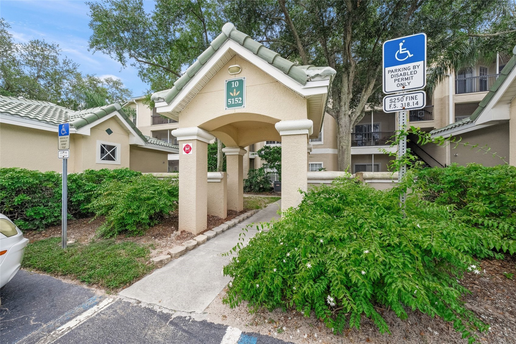 5152 NORTHRIDGE ROAD 304