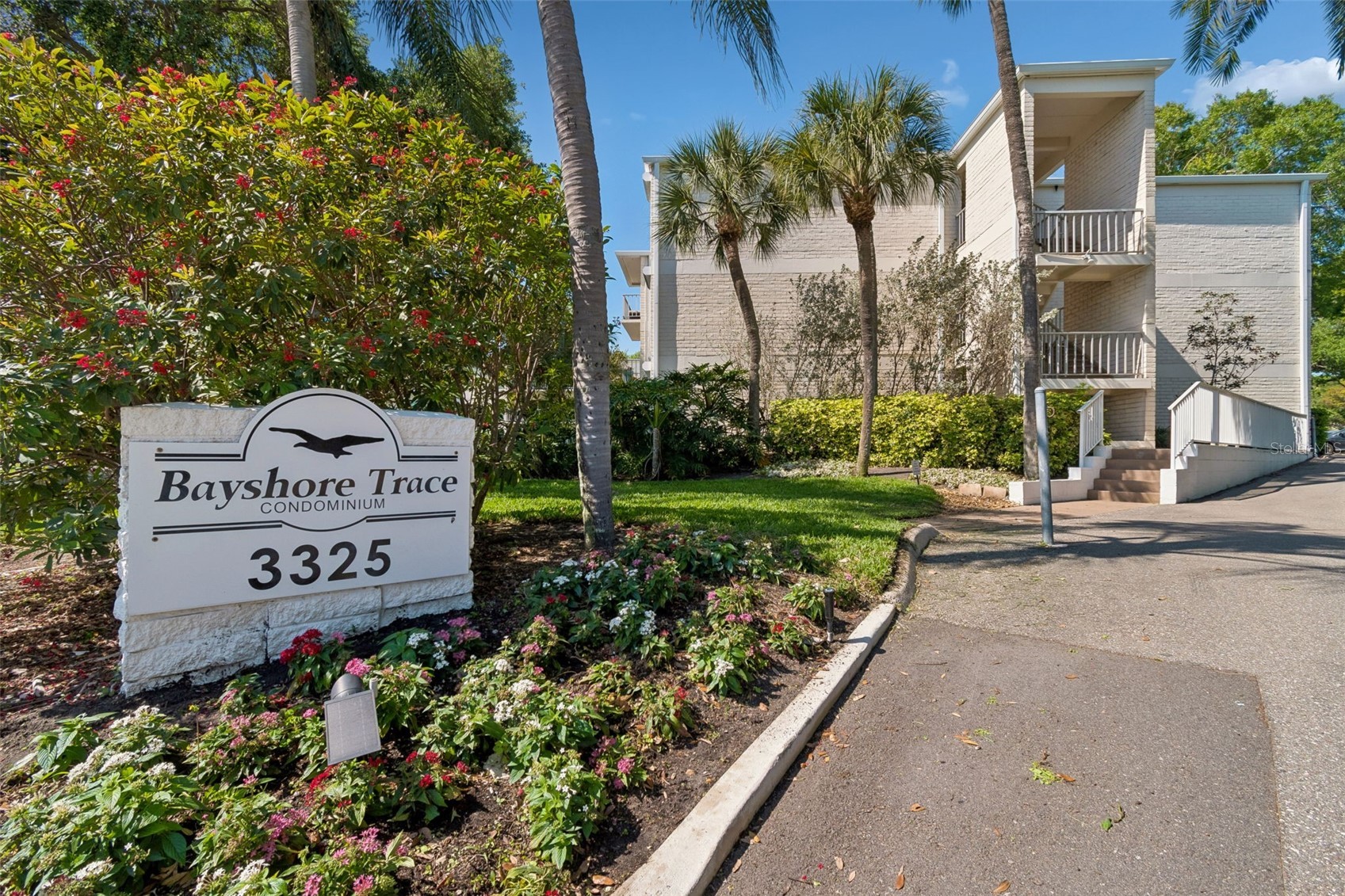 3325 BAYSHORE BOULEVARD A12