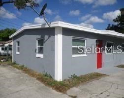 415 W LANCASTER ROAD 6