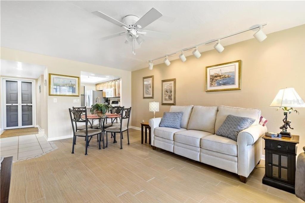 8445 CHARTER CLUB CIRCLE 3