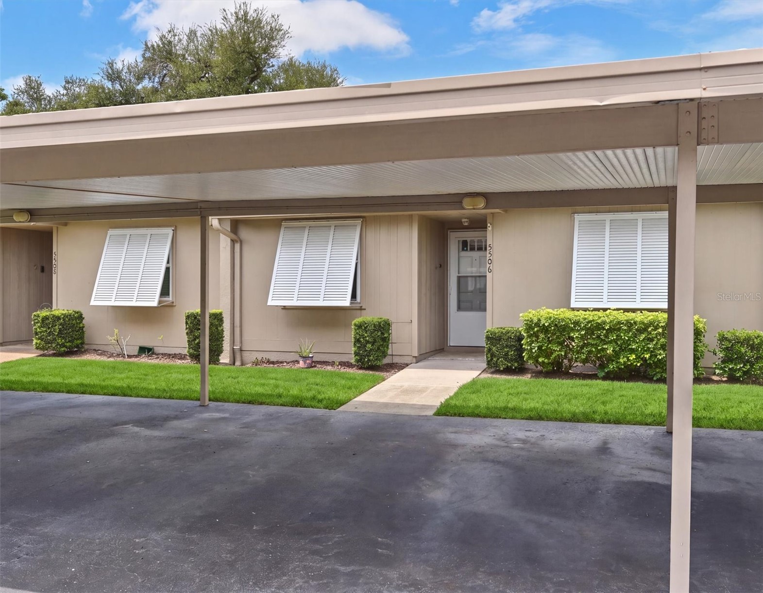 5506 37TH STREET E 4