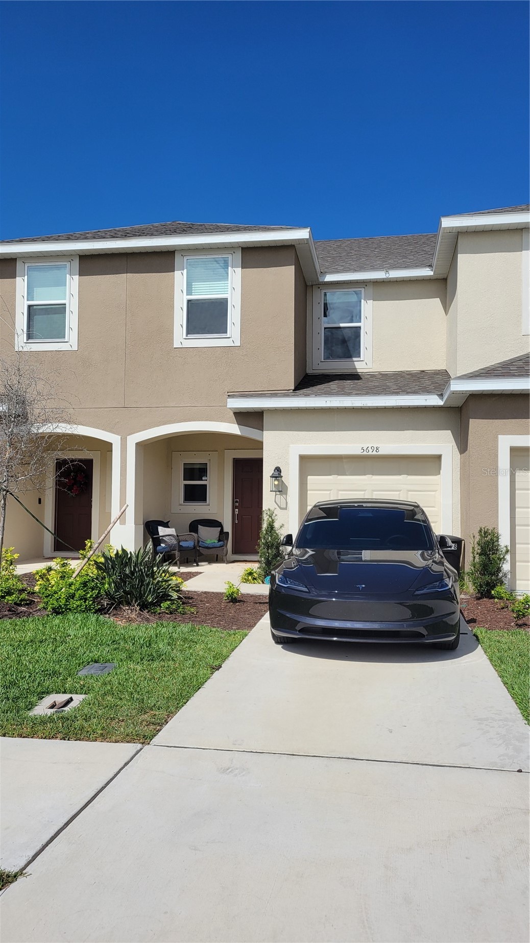 5698 ARCHIPELAGO STREET